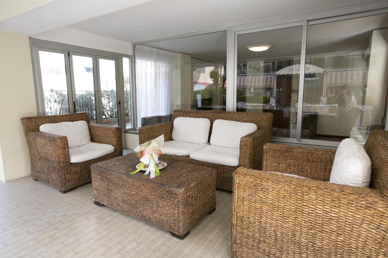 Hotel Ischia Римини Экстерьер фото